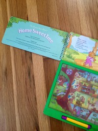 The Berenstain Bears' Home Sweet Tree (Yes Interactive, 1995) featuring magnetic bears who can move from room to room!